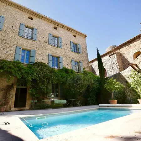 Louna 3* Saint-Victor-la-Coste